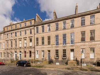 Property to rent in Drummond Place, New Town, Edinburgh