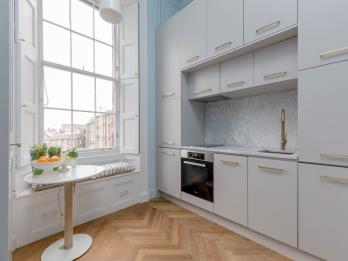 Property to rent in Drummond Place, New Town, Edinburgh