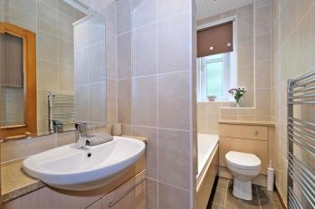 Property to rent in Grosvenor Place, Upper Flat, AB25
