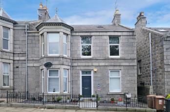 Property to rent in Grosvenor Place, Upper Flat, AB25