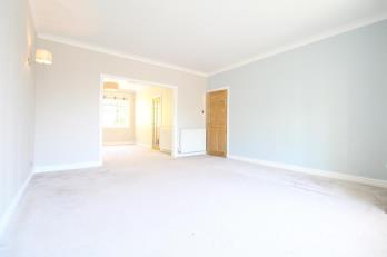 Property to rent in Kinaldie Crescent, Aberdeen, AB15