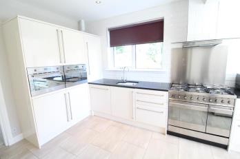 Property to rent in Kinaldie Crescent, Aberdeen, AB15