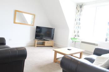 Property to rent in King Street, Top Left, AB24