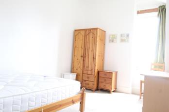 Property to rent in King Street, Top Left, AB24