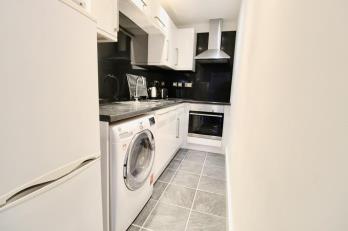 Property to rent in Richmond Terrace, First Floor Left, AB25