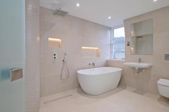 Property to rent in North Silver Street, Top FLoor, Aberdeen, AB10