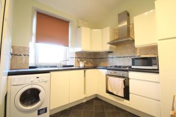 Property to rent in Mile end Avenue First left, Aberdeen, AB