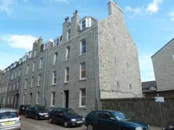 Property to rent in Fraser Street, Top Right