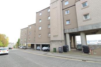 Property to rent in Castle Terrace, Aberdeen, AB11