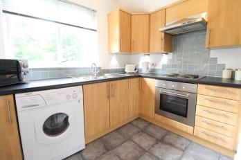 Property to rent in Laurel Avenue, Top Floor, AB22