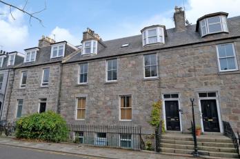 Property to rent in Crimon Place, First Floor, AB10