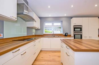 Property to rent in Pittengullies Brae, Peterculter, AB14