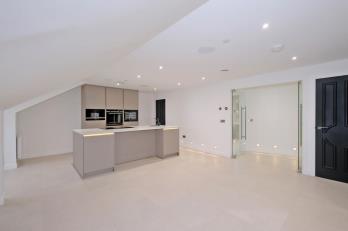 Property to rent in North Silver Street, Top Floor, Aberdeen, AB10