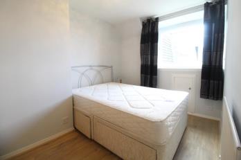 Property to rent in Gairn Terrace, Top floor, AB10