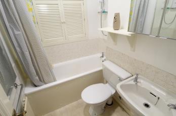 Property to rent in Chapel Street, First Floor, AB10