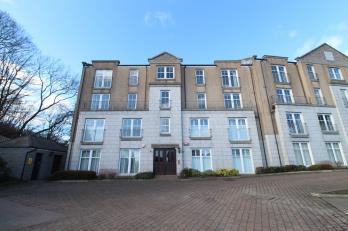 Property to rent in Rubislaw Mansions, Aberdeen, AB15