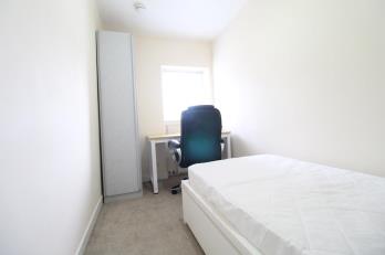 Property to rent in Erskine Street, Aberdeen