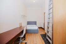 Property to rent in Lutton Place, Edinburgh, EH8