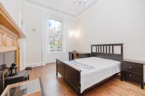 Property to rent in Lutton Place, Edinburgh, EH8