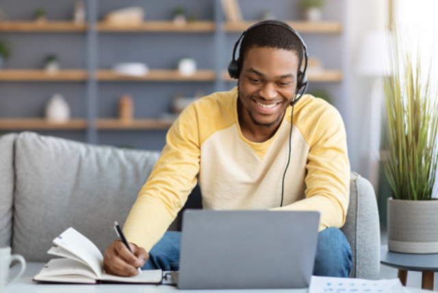 Man enjoying a speaking practice session