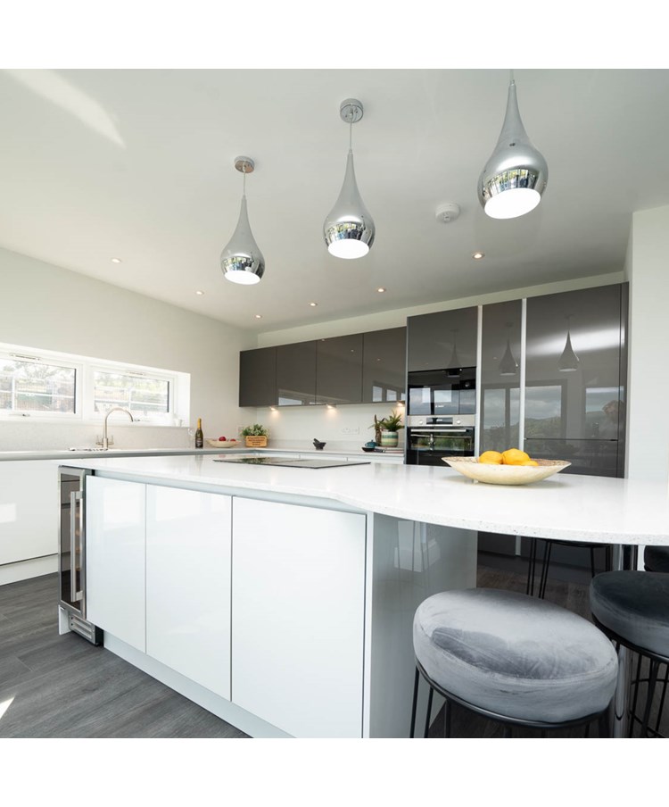 Modern Designer Teardrop Ceiling Pendant Light - Chrome - Small Modern Designer Teardrop Ceiling Pendant Light - Chrome - Small