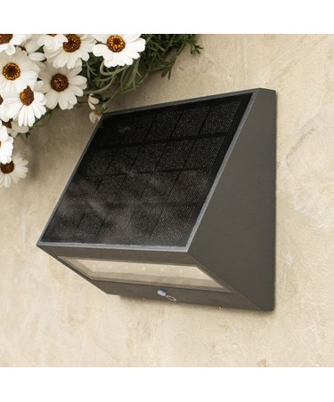 Patilo Solar Rechargeable Outdoor Wedge Wall Light - Black Patilo Solar Rechargeable Outdoor Wedge Wall Light - Black