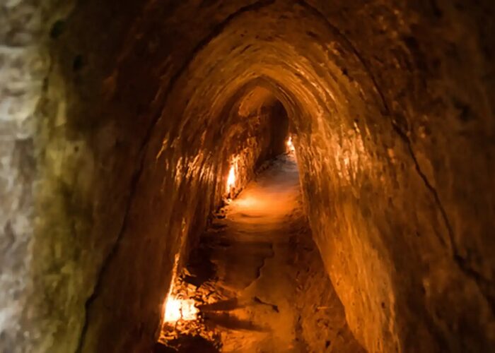 Cu Chi tunnels Titan