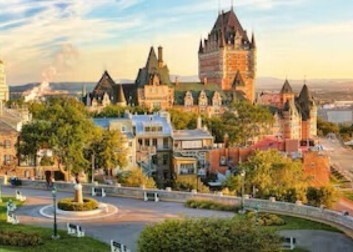5 19377 quebec 2048x1536 tablet