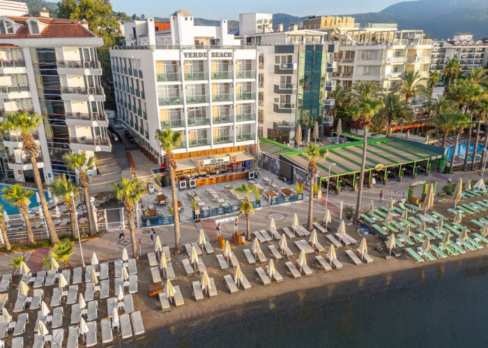 DLM 89845 Verde Beach Hotel 0825 06 2