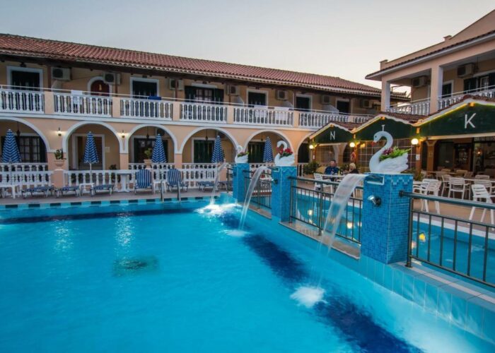 Easy Jet Zante July26 5