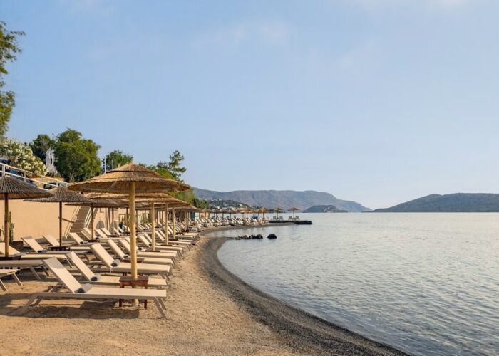 HER 81650 Domes Aulus Elounda Curio Collection by Hilton 0124 30