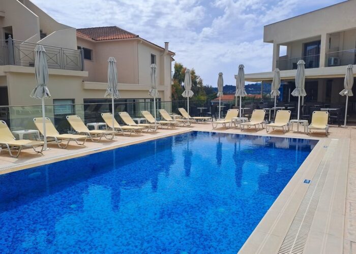 ZTH 79443 Irene Hotel 0724 06