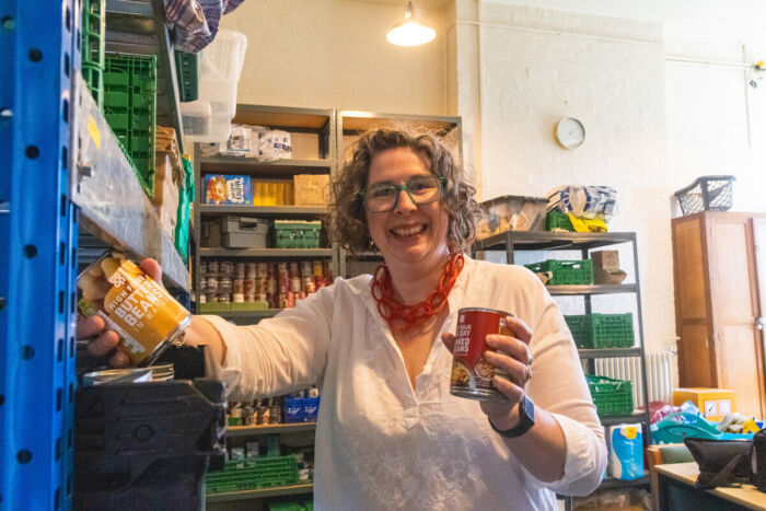 RS19476 Horncastle Community Foodbank 6 scr