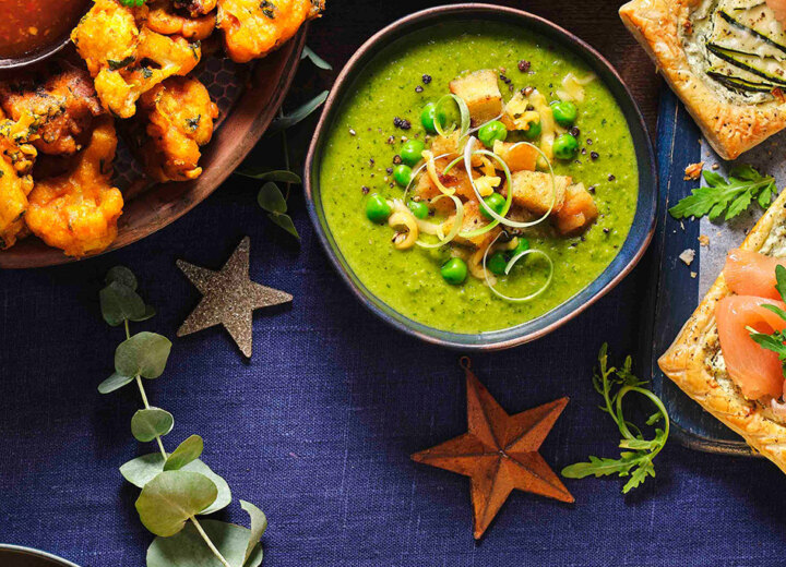 20221117 Food Christmas Pea Spring Onion Cote Hill Red Soup