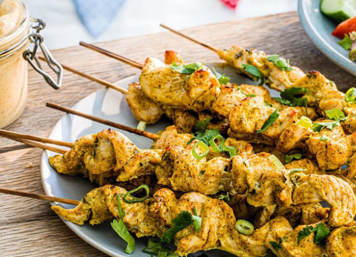 Coronation chicken skewers e shot