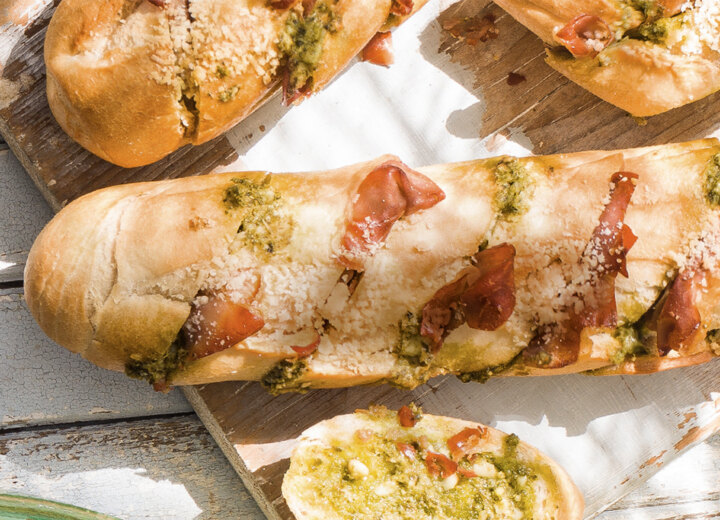 Prosciutto And Pesto Bread Web