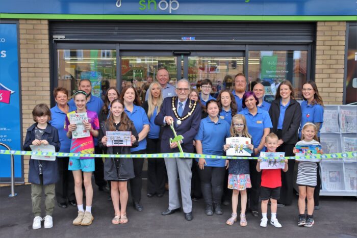 New store in Coates welcomes shoppers for first time image Image of IMG_0946.JPG for New store in Coates welcomes shoppers for first time