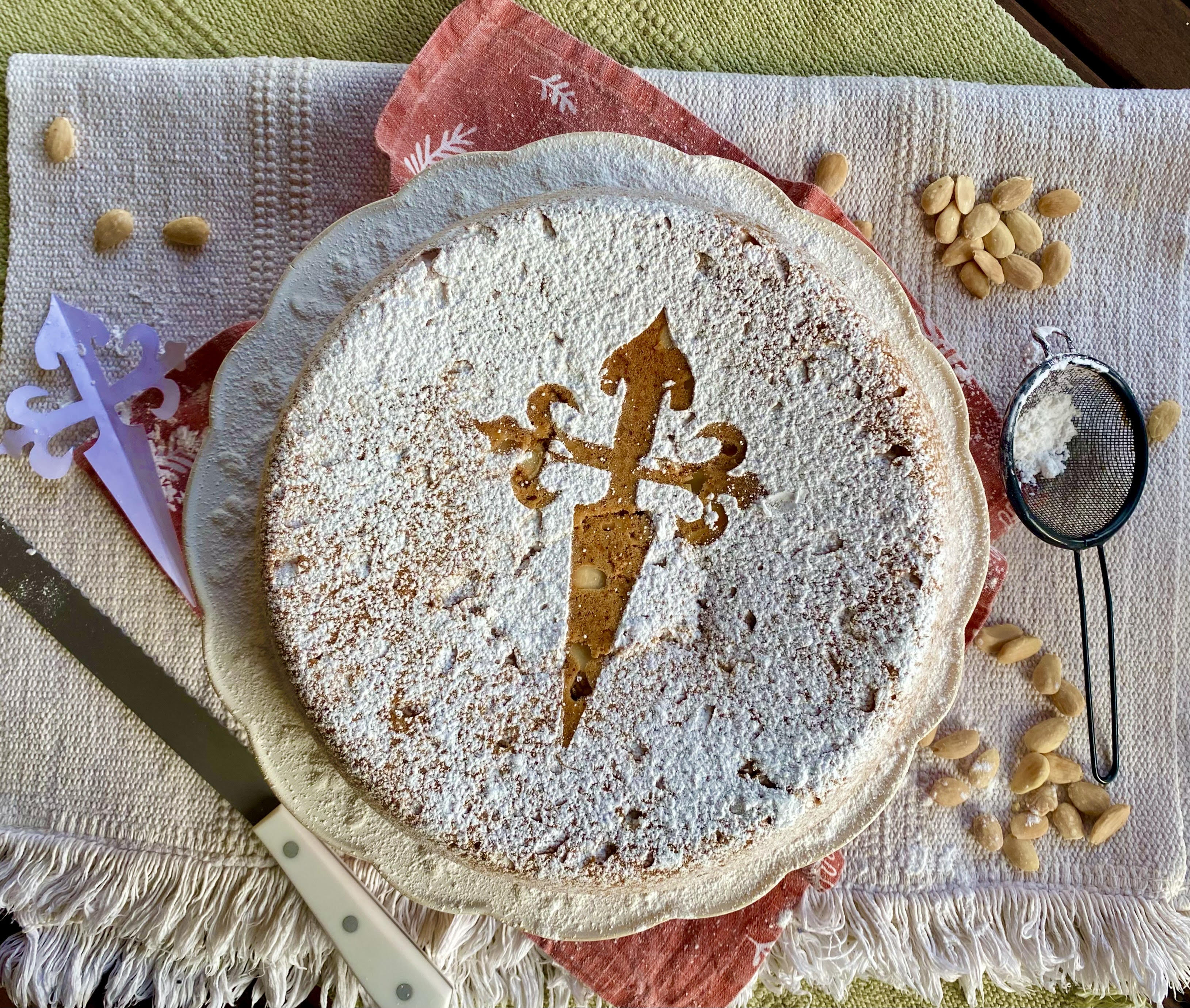 Torta di Santiago gluten free con mandorle e cannella