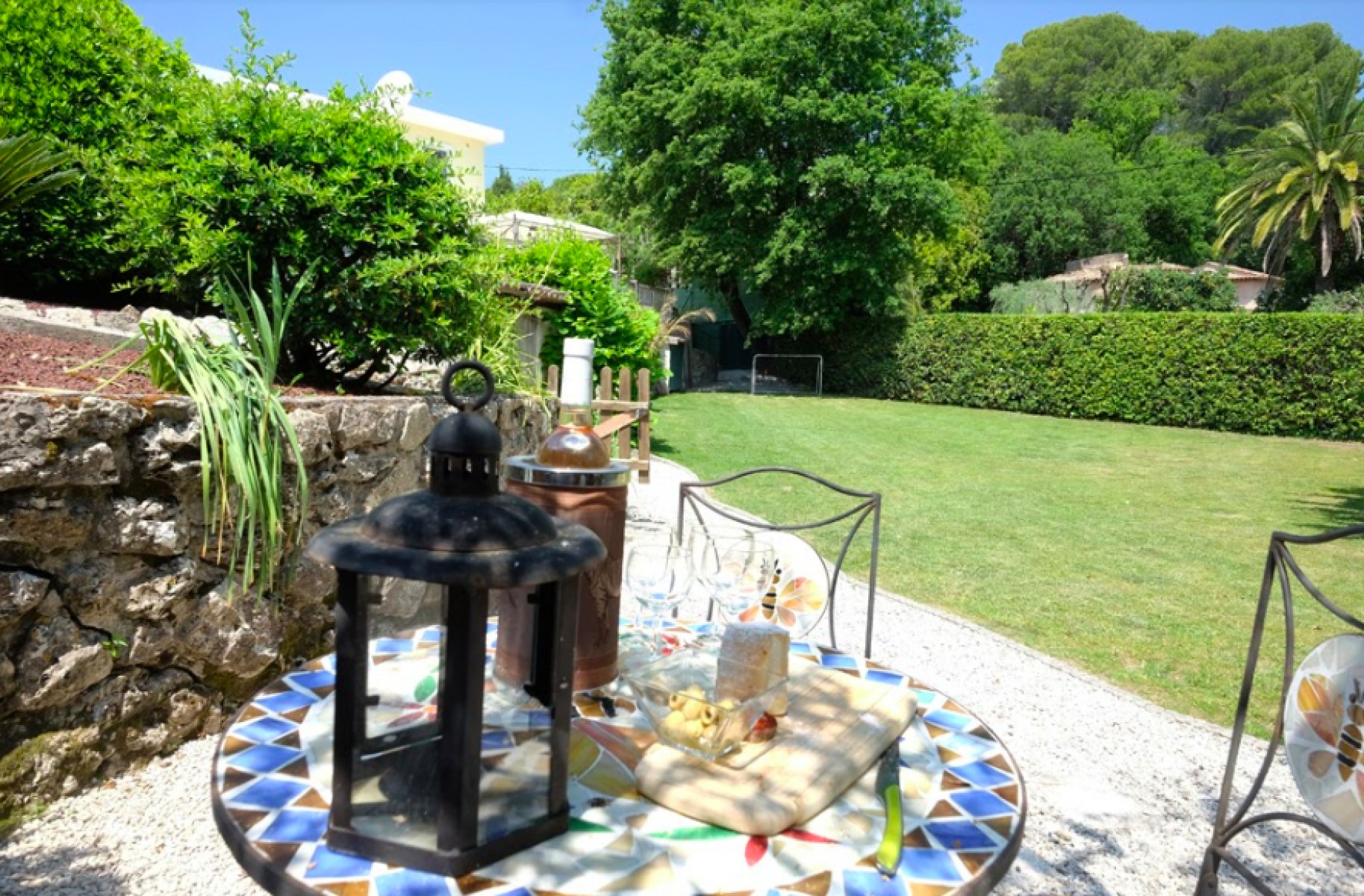 Hyra årsvis möblerat villa i Mougins 1574913