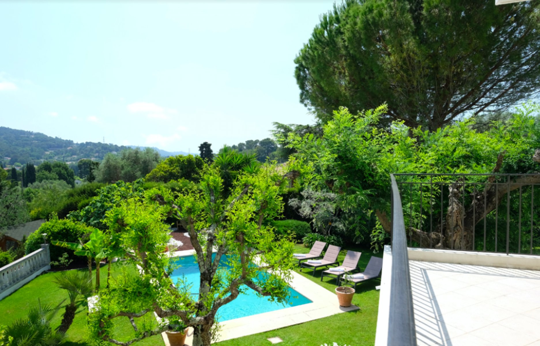 Hyra årsvis möblerat villa i Mougins 1574913