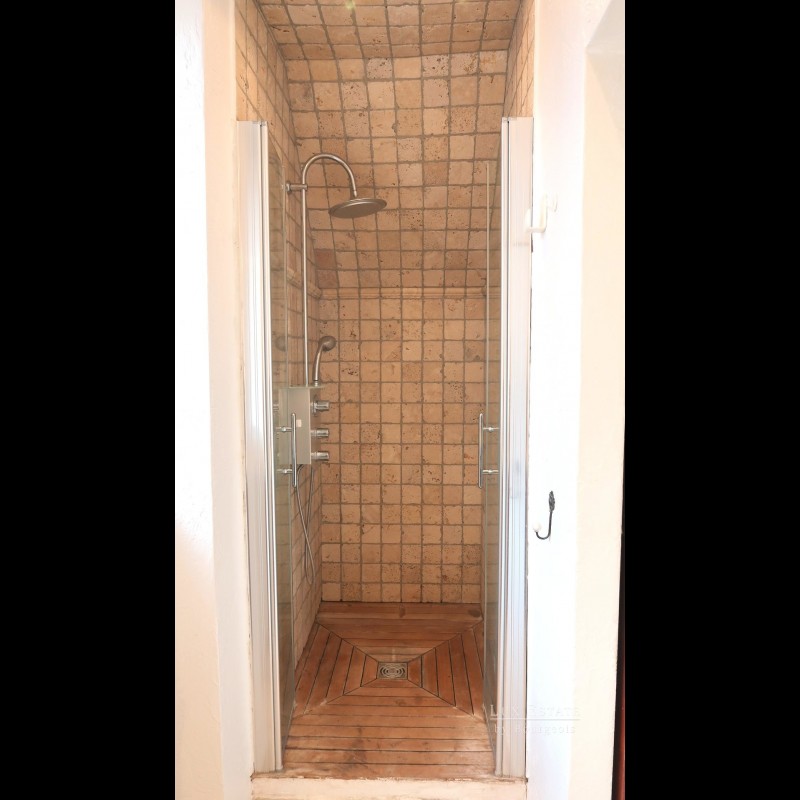 Pronájem bytu 4+1 141m&#178; 2 ložnice bazén, jižní orientace, západní orientace v Juan-les-Pins, Alpes Maritimes, Francii. Pronájem bytu 141m&#178; v Juan-les-Pins - Francii. Největší nabídka dlouhodobých pronájmů - Francii. Nemovitost je pronajímána Lux Estate by Bourgeois Mougins v Juan-les-Pins Francii 1700 EUR 28.1.2020, 1703381