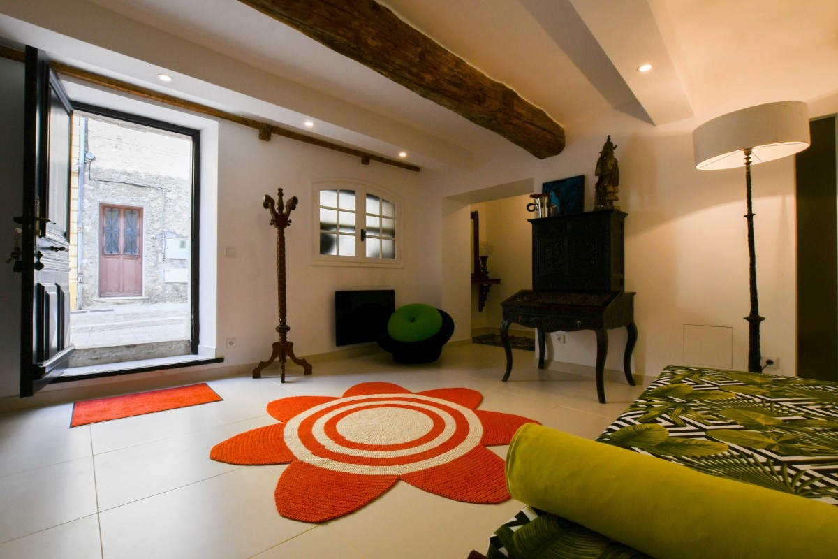 Condomínio para venda em La Colle-sur-Loup, França Alpes Marítimos à venda. À venda condomínio 100m² - janela de duas folhas, orientado ao leste, fachada para o norte, orientação oeste, 570000 EUR 28.1.2020 1703465.