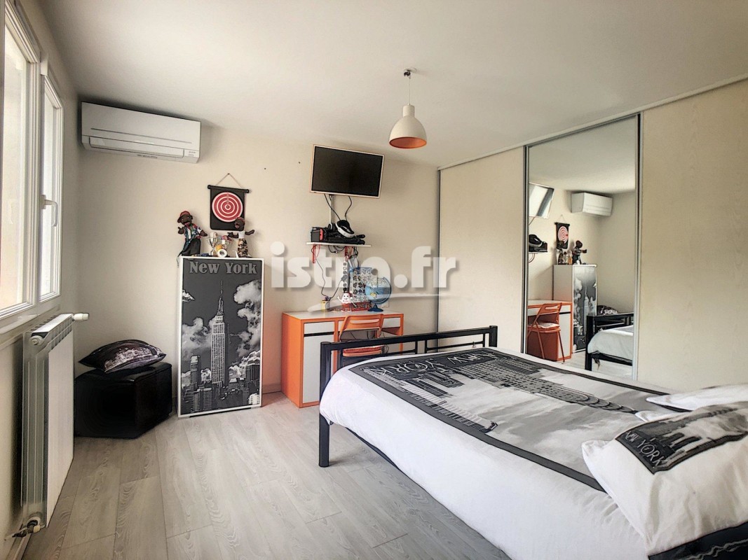 Mougins'de 141m² satılık muhteşem Villa - Mougins'de, Fransa'da'daki en güzel satılık villa ve daire ilanları burada. Emlak listemizden size en uygun ilanı seçip Mougins'de'deki emlak ofisiyle iletişime geçin. 795000 EUR 28.1.2020 1703568