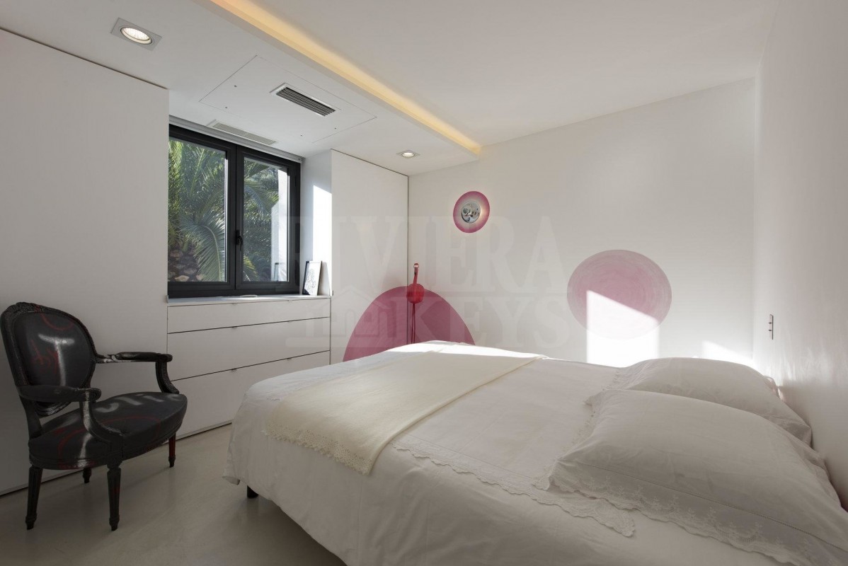 Mougins'de 308m² satılık muhteşem Ev - Mougins'de, Fransa'da'daki en güzel satılık villa ve daire ilanları burada. Emlak listemizden size en uygun ilanı seçip Mougins'de'deki emlak ofisiyle iletişime geçin. 2990000 EUR 28.1.2020 1703631