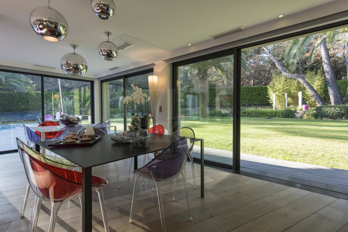 Mougins'de 308m² satılık muhteşem Ev - Mougins'de, Fransa'da'daki en güzel satılık villa ve daire ilanları burada. Emlak listemizden size en uygun ilanı seçip Mougins'de'deki emlak ofisiyle iletişime geçin. 2990000 EUR 28.1.2020 1703631