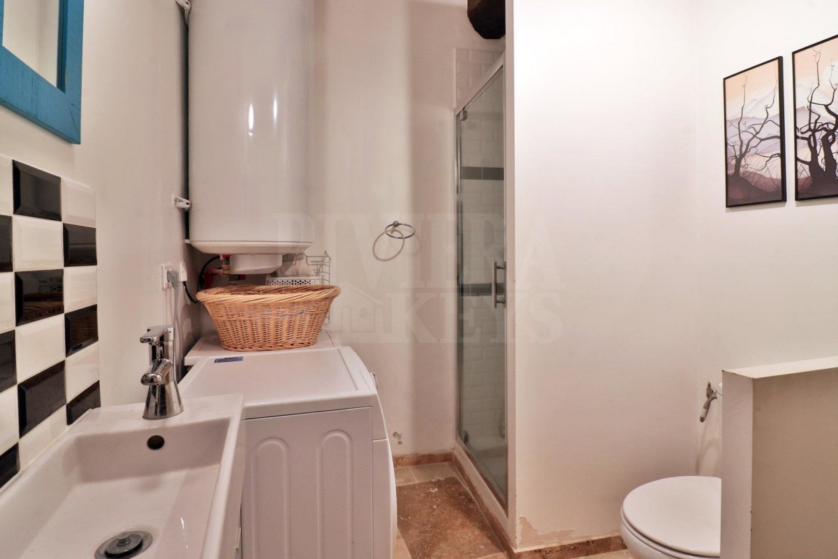 Lorguesफ़्रांस में अपार्टमेंट बिक्री के लिए. Lorgues फ़्रांस में, बिक्री के लिए अपार्टमेंट 1703679. Lorgues अपार्टमेंट, 3 bedrooms_en, double pane windows_en, ए.सी., छत, दक्षिण की ओर उन्मुख, पश्चिम उन्मुख 28.1.2020,, फ़्रांस अपार्टमेंट