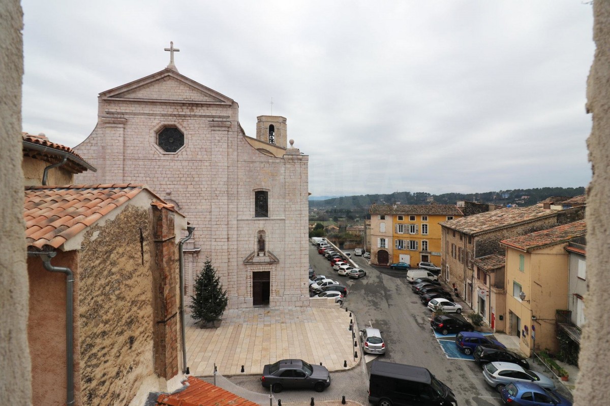 Lorguesफ़्रांस में अपार्टमेंट बिक्री के लिए. Lorgues फ़्रांस में, बिक्री के लिए अपार्टमेंट 1703679. Lorgues अपार्टमेंट, 3 bedrooms_en, double pane windows_en, ए.सी., छत, दक्षिण की ओर उन्मुख, पश्चिम उन्मुख 28.1.2020,, फ़्रांस अपार्टमेंट