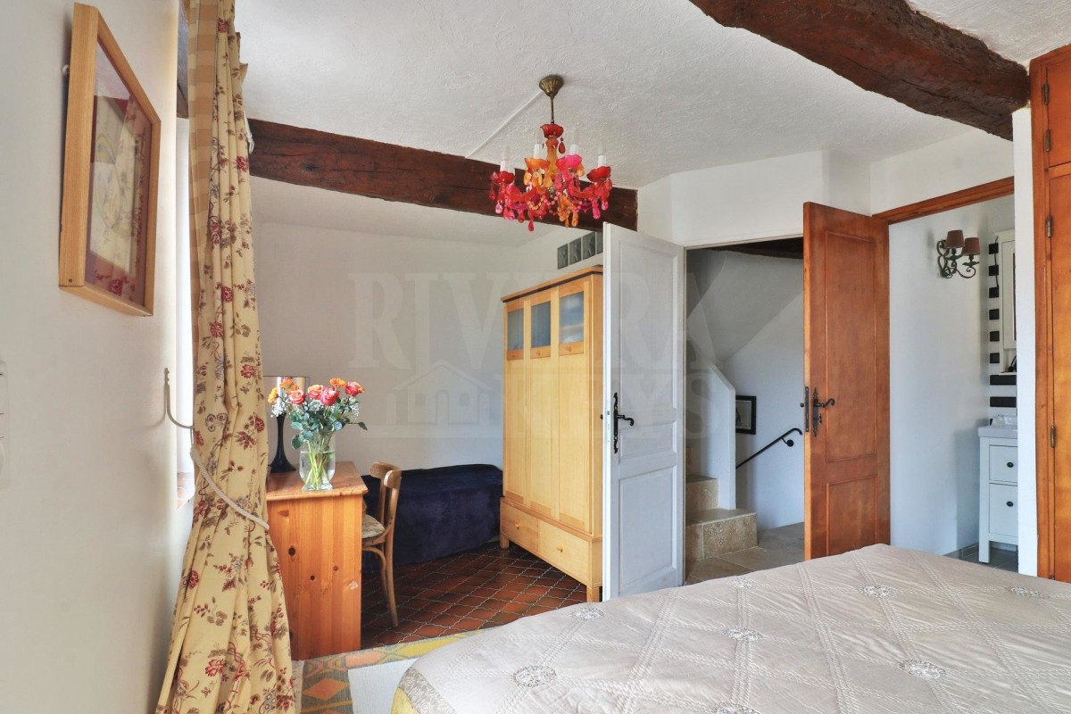 Lorguesफ़्रांस में अपार्टमेंट बिक्री के लिए. Lorgues फ़्रांस में, बिक्री के लिए अपार्टमेंट 1703679. Lorgues अपार्टमेंट, 3 bedrooms_en, double pane windows_en, ए.सी., छत, दक्षिण की ओर उन्मुख, पश्चिम उन्मुख 28.1.2020,, फ़्रांस अपार्टमेंट