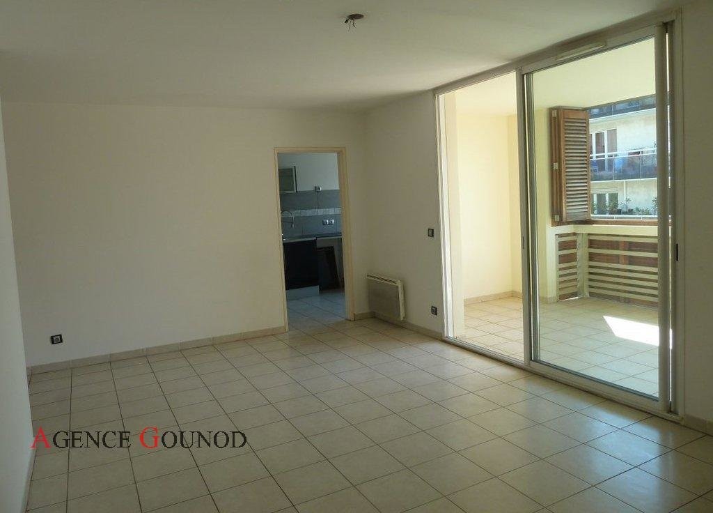 टूलॉनफ़्रांस में अपार्टमेंट बिक्री के लिए. टूलॉन फ़्रांस में, बिक्री के लिए अपार्टमेंट 1703790. टूलॉन अपार्टमेंट, 2 bedrooms_en, छत 28.1.2020,, फ़्रांस अपार्टमेंट