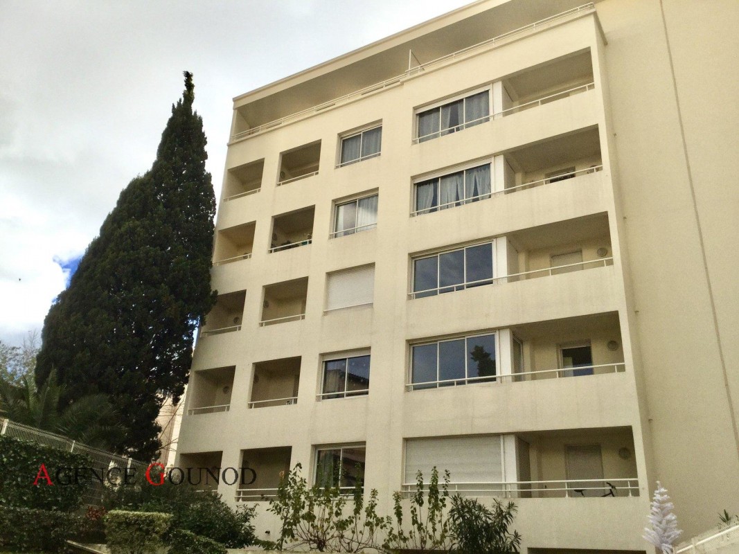 टूलॉनफ़्रांस में अपार्टमेंट बिक्री के लिए. टूलॉन फ़्रांस में, बिक्री के लिए अपार्टमेंट 1703790. टूलॉन अपार्टमेंट, 2 bedrooms_en, छत 28.1.2020,, फ़्रांस अपार्टमेंट